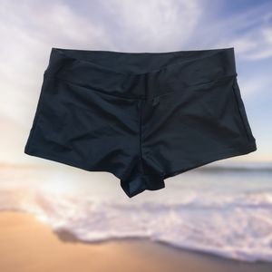 Music Legs Booty Shorts | Black | OS